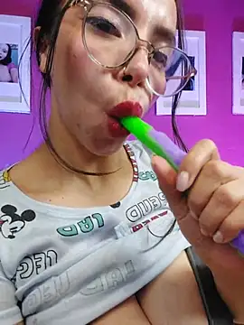 valentina swallow online show from March 2026 05:02:01 AM