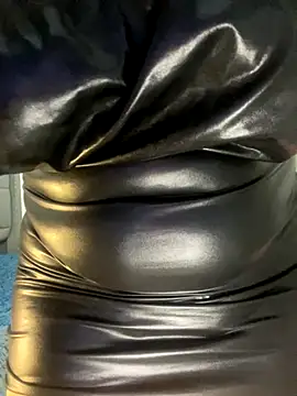 Snapshot of Lady__Pink chatting on November 2025 09:13:01 AM Lady Pink online show from November 2025 09:13:01 AM