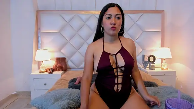 Snapshot of brittany069 chatting on October 2025 04:11:01 AM brittany069 online show from October 2025 04:11:01 AM