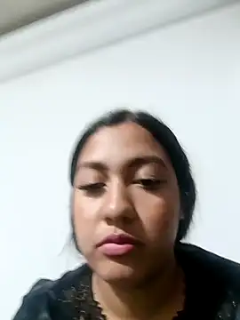 brittany069 online show from December 2025 09:37:02 PM