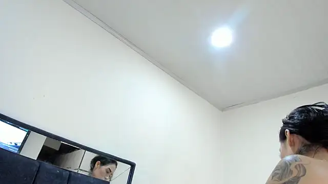 AntonelaNeri online show from October 2025 03:44:02 PM