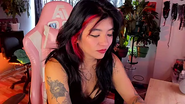 annie walker6 online show from February 2026 06:06:01 PM