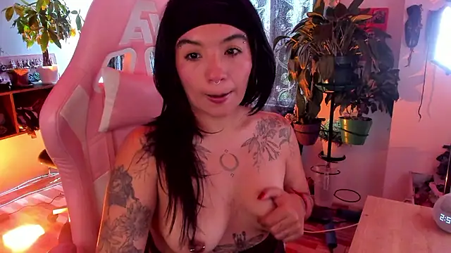 annie walker6 online show from February 2026 07:52:02 PM