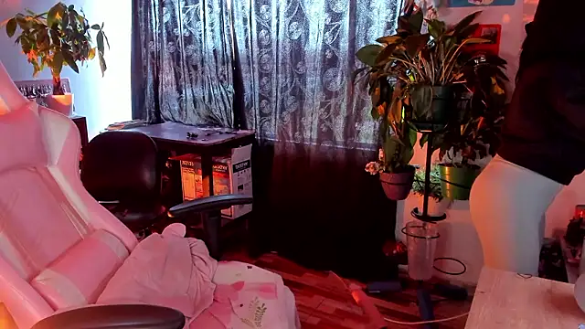 annie walker6 online show from February 2026 09:23:01 PM