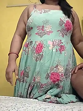 flamingoss online show from November 2025 06:30:02 PM