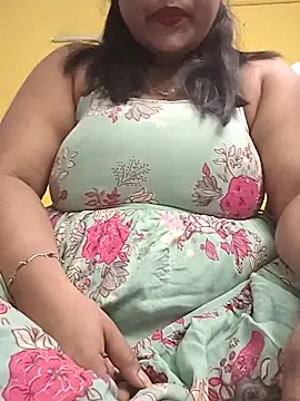 flamingoss online show from February 2026 06:48:02 PM