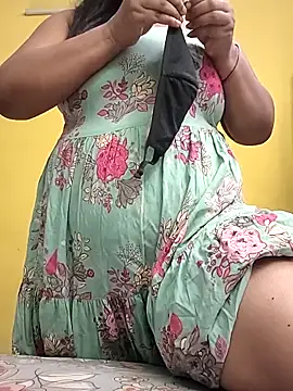 flamingoss online show from December 2025 07:48:02 PM