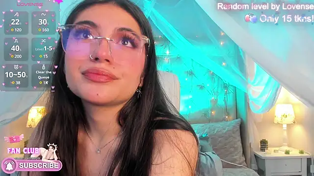 Snapshot of Ellie_Jhonson__ chatting on February 2025 08:39:01 AM Ellie Jhonson   online show from February 2025 08:39:01 AM