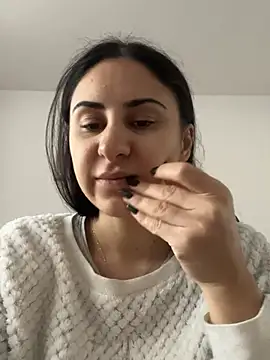 JenniferEdith online show from February 2025 12:32:01 PM