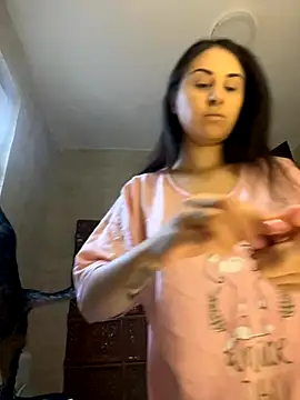 JenniferEdith online show from September 2025 05:40:02 AM