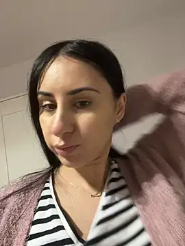 JenniferEdith online show from December 2024 12:41:02 PM