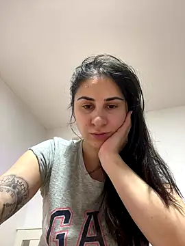 JenniferEdith online show from December 2025 07:07:02 PM