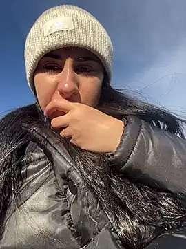 JenniferEdith online show from December 2024 12:11:01 PM