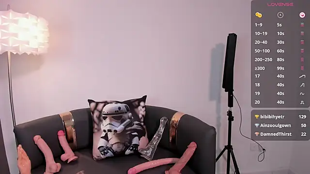 miss canndy online show from January 2025 06:09:02 PM