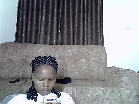 AurelAda online show from November 2025 11:31:02 PM