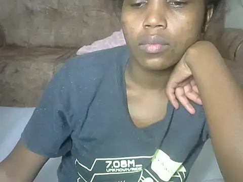 AurelAda online show from October 2025 12:12:02 AM