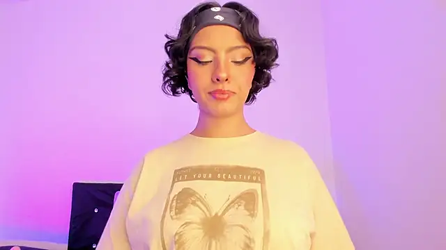 AnnaFoox1 online show from February 2026 08:38:01 PM