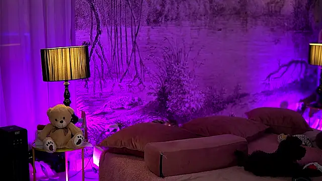 YamiraKim online show from February 2026 07:16:01 PM