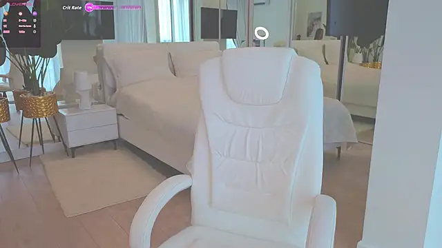 Snapshot of wowEva chatting on October 2025 08:40:01 AM wowEva online show from October 2025 08:40:01 AM