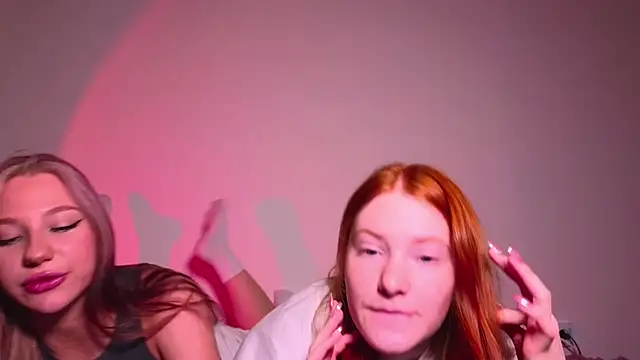 MiaKeler online show from December 2024 10:02:02 PM