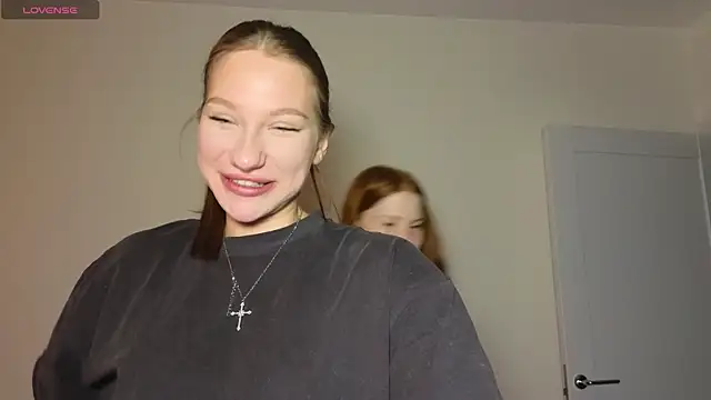 MiaKeler online show from February 2025 07:55:01 PM