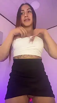 jesica  simpson online show from November 2025 01:04:02 PM