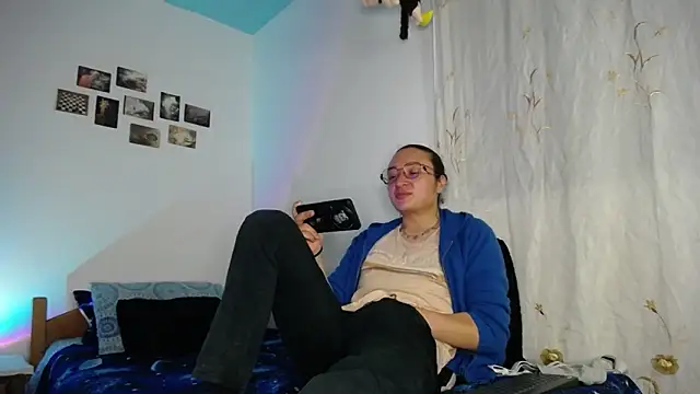 monkeywillwhite online show from February 2026 03:03:02 AM