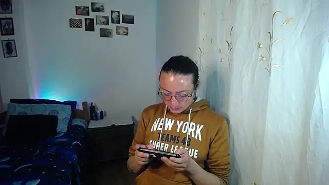 monkeywillwhite online show from February 2026 12:52:01 AM