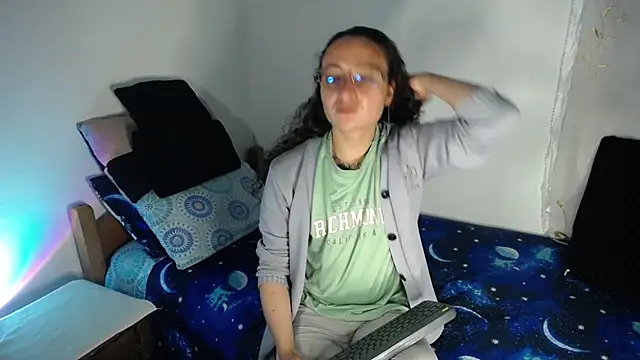 monkeywillwhite online show from February 2026 03:39:01 AM