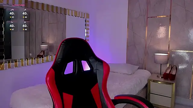 Jiggly   online show from March 2026 05:44:01 AM