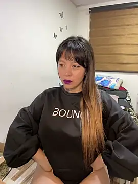 Bruja lu online show from February 2025 11:06:01 PM