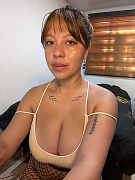 Bruja lu online show from March 2025 03:02:02 PM