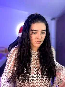 Lia flowers online show from December 2025 01:39:02 AM