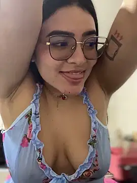 Snapshot of Lia_flowers chatting on February 2025 02:42:02 AM Lia flowers online show from February 2025 02:42:02 AM