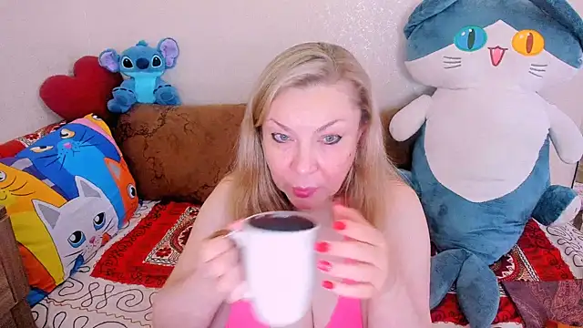 KerryBlareX online show from April 2026 10:33:02 AM