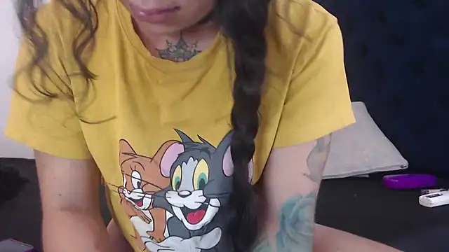 queenofwetqueens online show from November 2025 04:43:02 PM