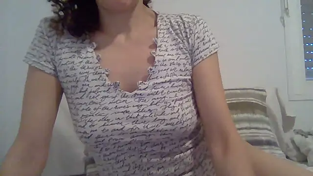 Snapshot of zorritasuperhot chatting on May 2026 06:33:01 PM zorritasuperhot online show from May 2026 06:33:01 PM