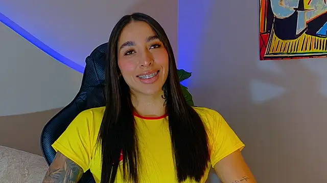 KAYLA BATISTA online show from June 2026 11:10:01 PM