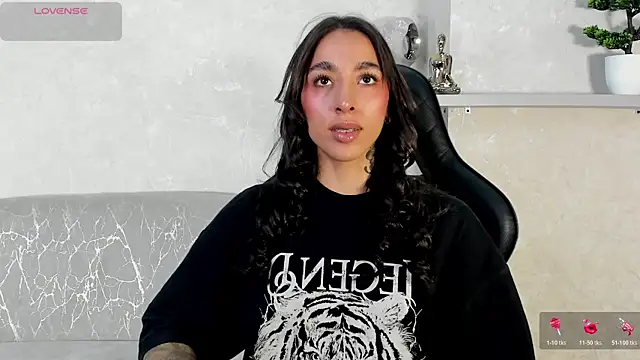 KAYLA BATISTA online show from July 2026 11:26:02 PM