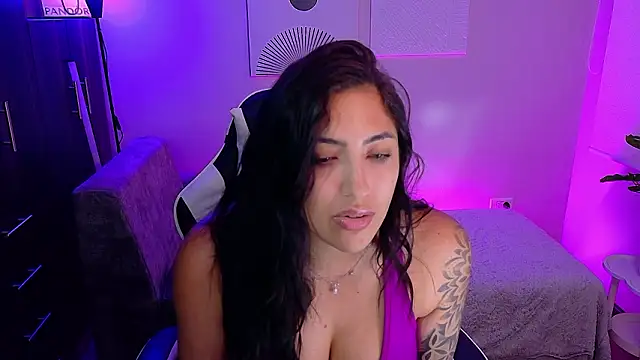 a belladanger online show from February 2026 06:27:01 PM