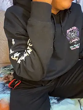 sweetestval online show from October 2025 04:00:01 AM