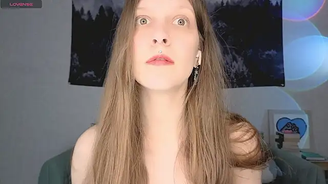 SolarAlice online show from March 2026 04:36:01 PM