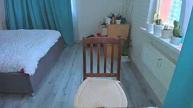 Mia Brackenridge26 online show from July 2026 04:02:01 PM