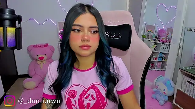 CuteDani  online show from March 2026 03:23:01 PM