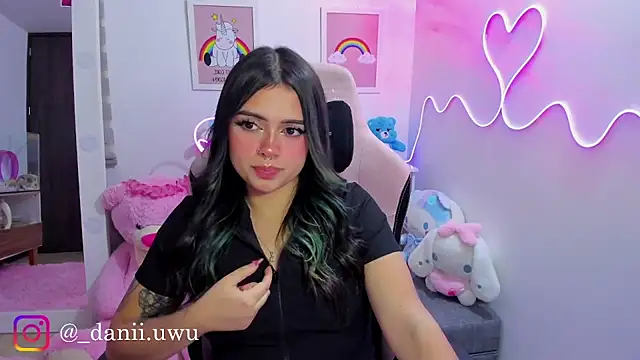 CuteDani  online show from July 2026 07:48:02 AM