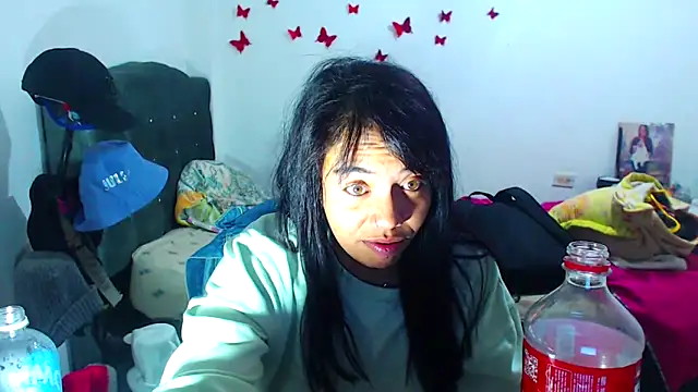 AmaraRoberts420 online show from September 2025 12:22:02 AM