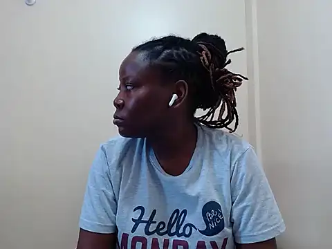 Snapshot of traper_1 chatting on December 2025 08:31:02 AM traper 1 online show from December 2025 08:31:02 AM