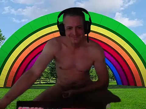 JulioMaximus online show from June 2026 06:52:02 AM