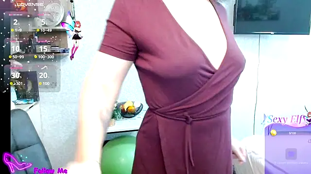 BeatriksS online show from December 2025 09:44:01 AM