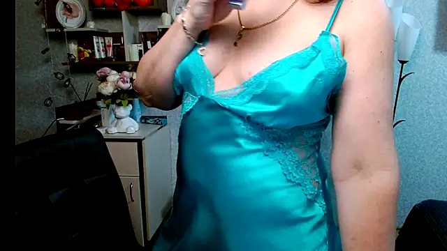 BeatriksS online show from March 2026 04:37:01 PM